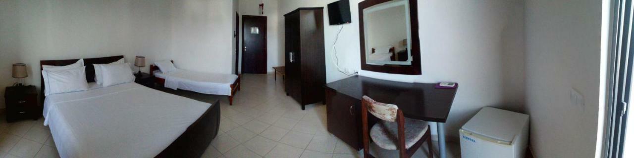 Hotel Majestic Ksamil Buitenkant foto